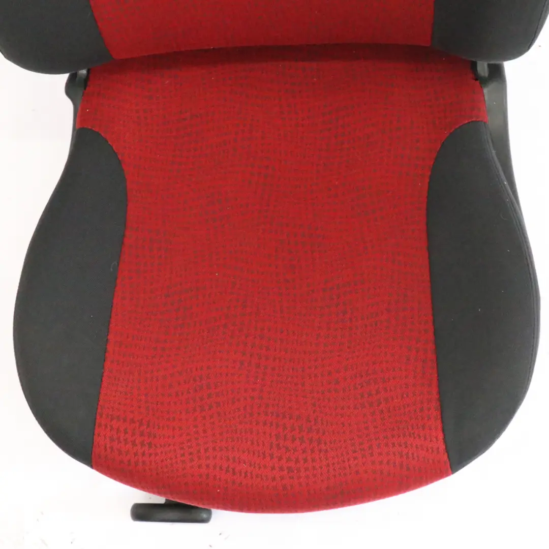Fotel Przód Lewy Przedni Materiał Kaleido Czerwony do Mini R50 o numerze 7073071 Mini R50 Fotel Przód Lewy Przedni Materiał Kaleido Czerwony - SKU 7073071-1 - Numer Części 7073071