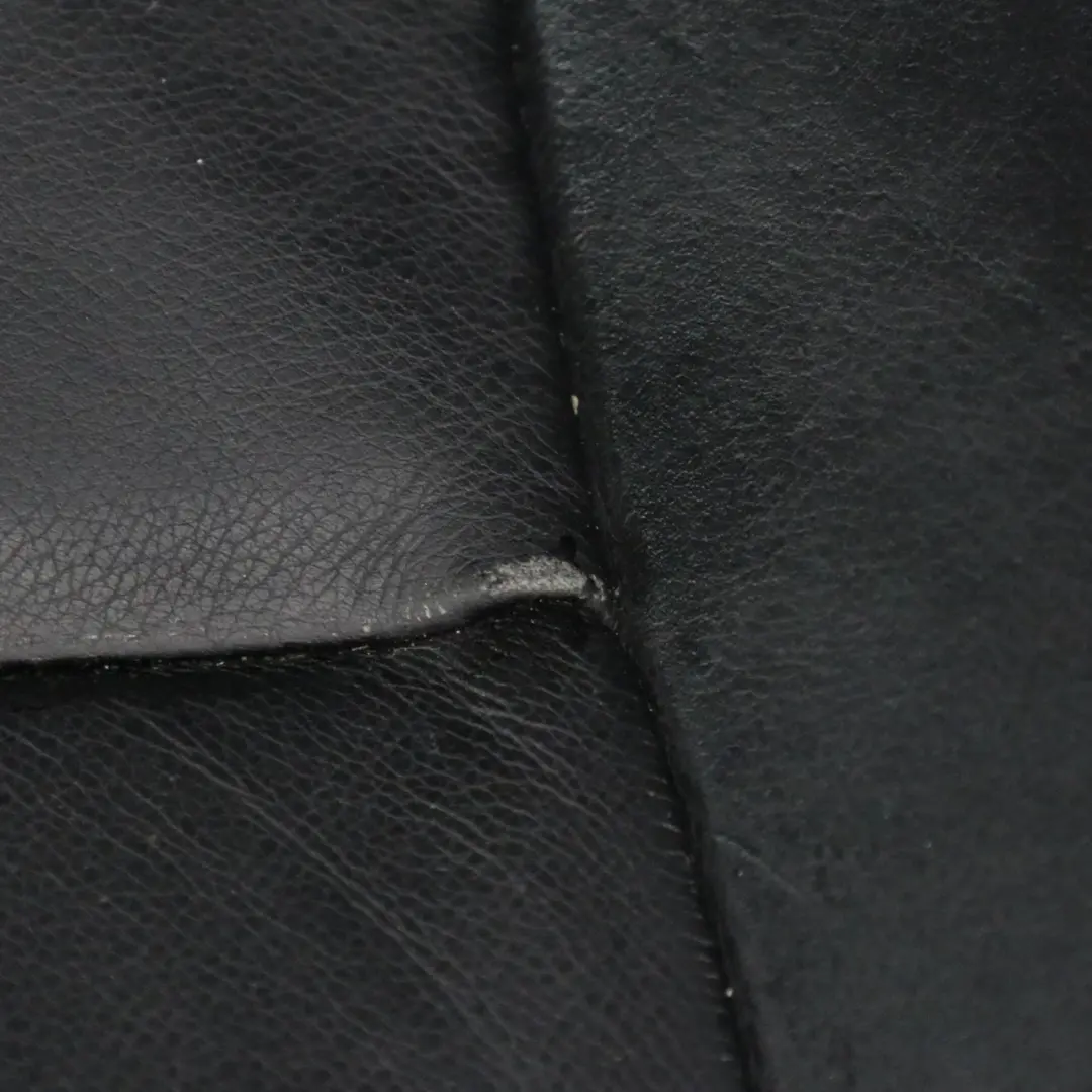 Sedile anteriore destro in pelle nera per BMW Z4 Serie E85 Cabrio Roadster con numero di parte 7126344 BMW Z4 Serie E85 Cabrio Roadster Sedile anteriore destro in pelle nera - SKU 7126344-3 - Numero di parte 7126344