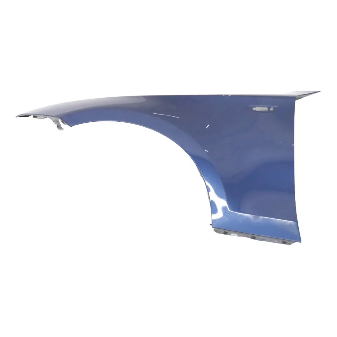 Pannello laterale parafango anteriore sinistro Le Mans Blau Blue 381 per BMW E81 E87 con numero di parte 7133227 BMW E81 E87 Pannello laterale parafango anteriore sinistro Le Mans Blau Blue 381 - SKU 7133227-LMB1 - Numero di parte 7133227