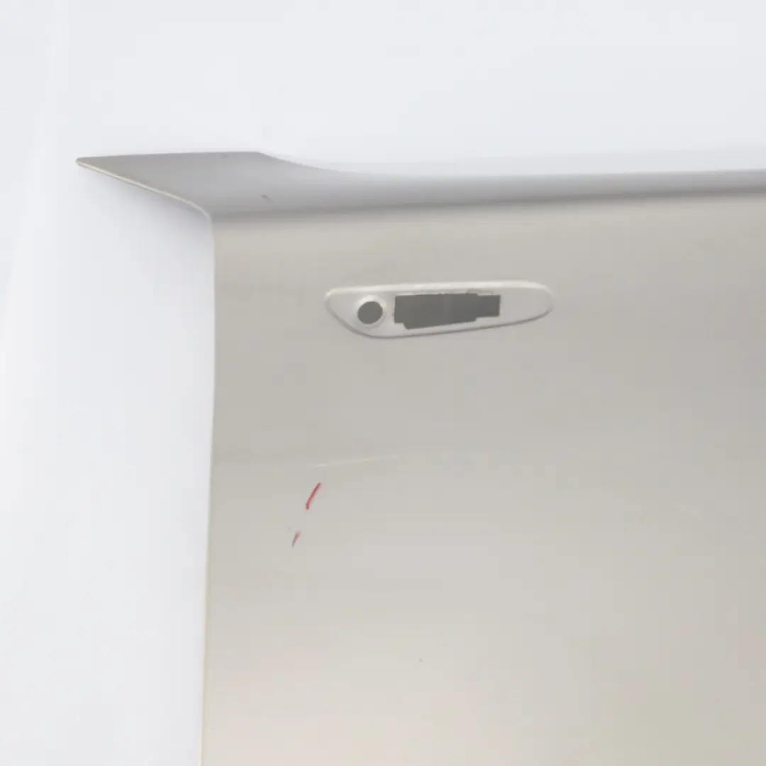 Seitenverkleidung vorne rechts Kotflügel Kaschmirsilber - A72 für BMW E81 E87 mit Teilenummer 7133228 BMW E81 E87 Seitenverkleidung vorne rechts Kotflügel Kaschmirsilber - A72 - SKU 7133228-KAS - Teilenummer 7133228