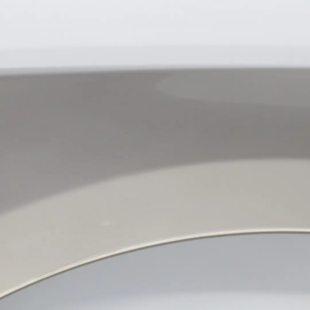 BMW E81 E87 Side Panel Front Right O/S Wing Panel Fender Kaschmirsilber - A72 - SKU 7133228-KAS - Part number 7133228