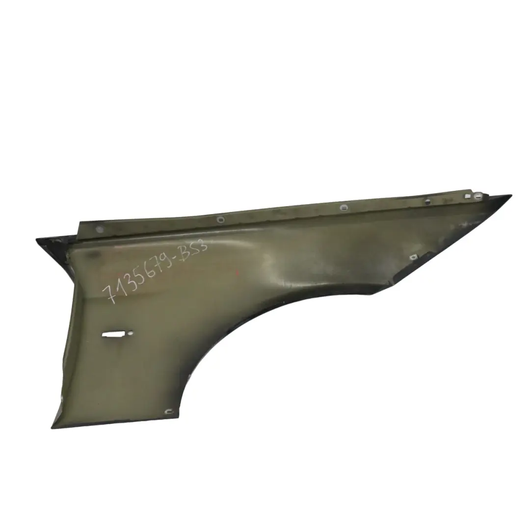 Lateral Guardabarros Delantero Izquierdo Negro Zafiro - 475 para BMW E90 E91 con número de pieza 7135679 BMW E90 E91 Lateral Guardabarros Delantero Izquierdo Negro Zafiro - 475 - SKU 7135679-BS3 - Número de pieza 7135679