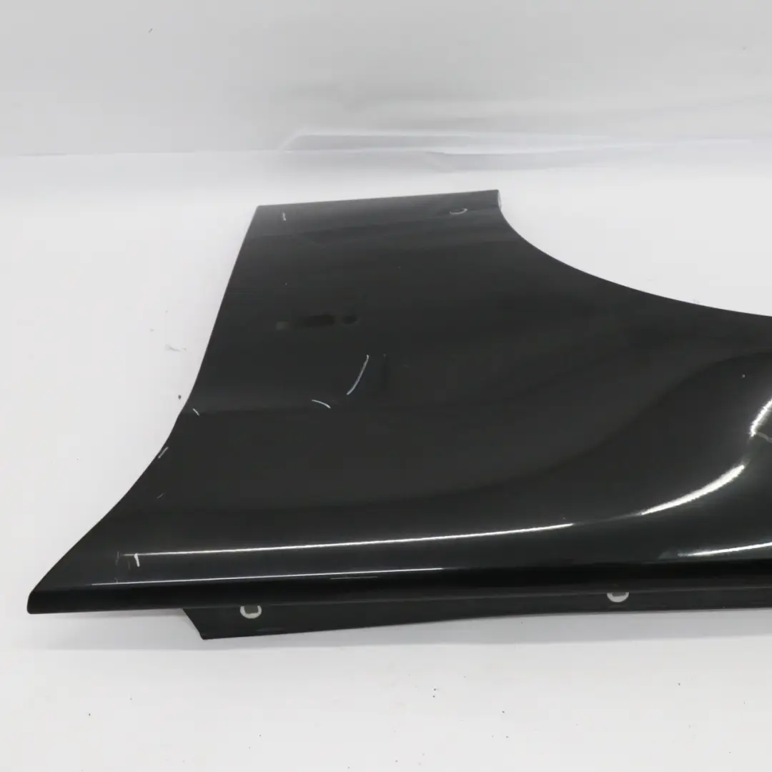 Seitenwand Vorne Links Kotflügel Black Sapphire Schwarz Metallic 475 für BMW E90 E91 mit Teilenummer 7135679 BMW E90 E91 Seitenwand Vorne Links Kotflügel Black Sapphire Schwarz Metallic 475 - SKU 7135679-BS3 - Teilenummer 7135679