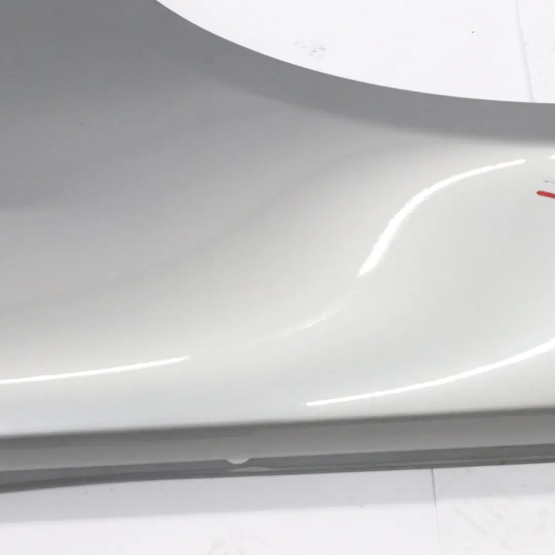 Panneau latéral Aile avant gauche Spacegrau Grey - A52 pour BMW E90 E91 à propos du numéro de pièce 7135679 BMW E90 E91 Panneau latéral Aile avant gauche Spacegrau Grey - A52 - SKU 7135679-SCG3 - Numéro de pièce 7135679