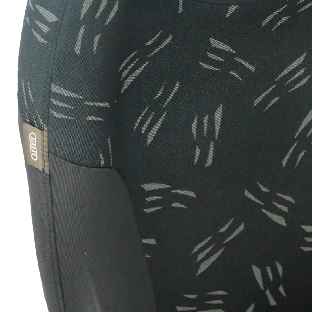 Delantero Derecho Tela Asiento Random Panther Negro para Mini Cooper One R50 con número de pieza 7136282 Mini Cooper One R50 Delantero Derecho Tela Asiento Random Panther Negro - SKU 7136282-1 - Número de pieza 7136282