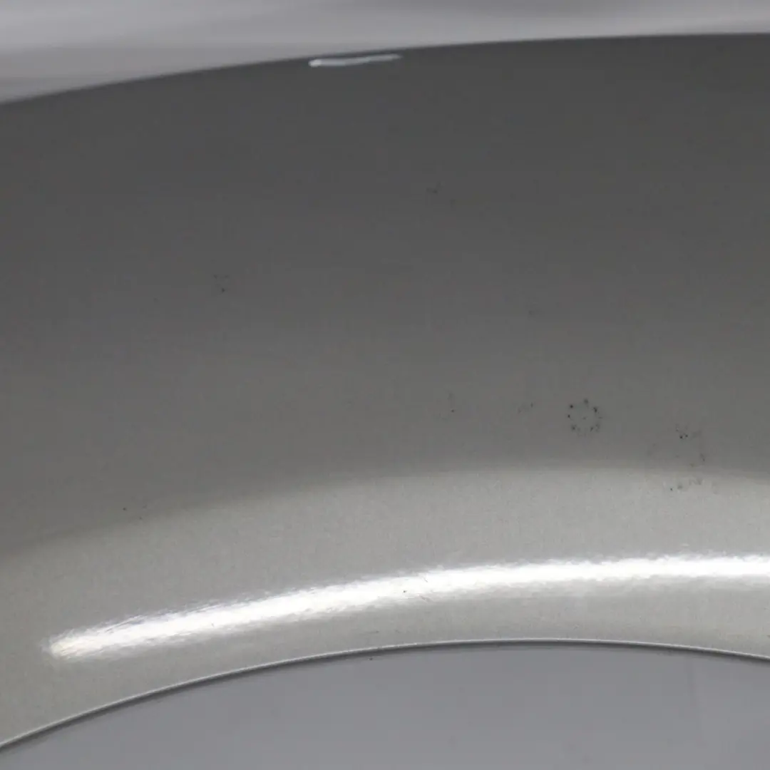 Panneau latéral arrière aile gauche Sterlinggrau Grey Metallic - 472 pour BMW Z4 E85 à propos du numéro de pièce 7151639 BMW Z4 E85 Panneau latéral arrière aile gauche Sterlinggrau Grey Metallic - 472 - SKU 7151639-STG3 - Numéro de pièce 7151639