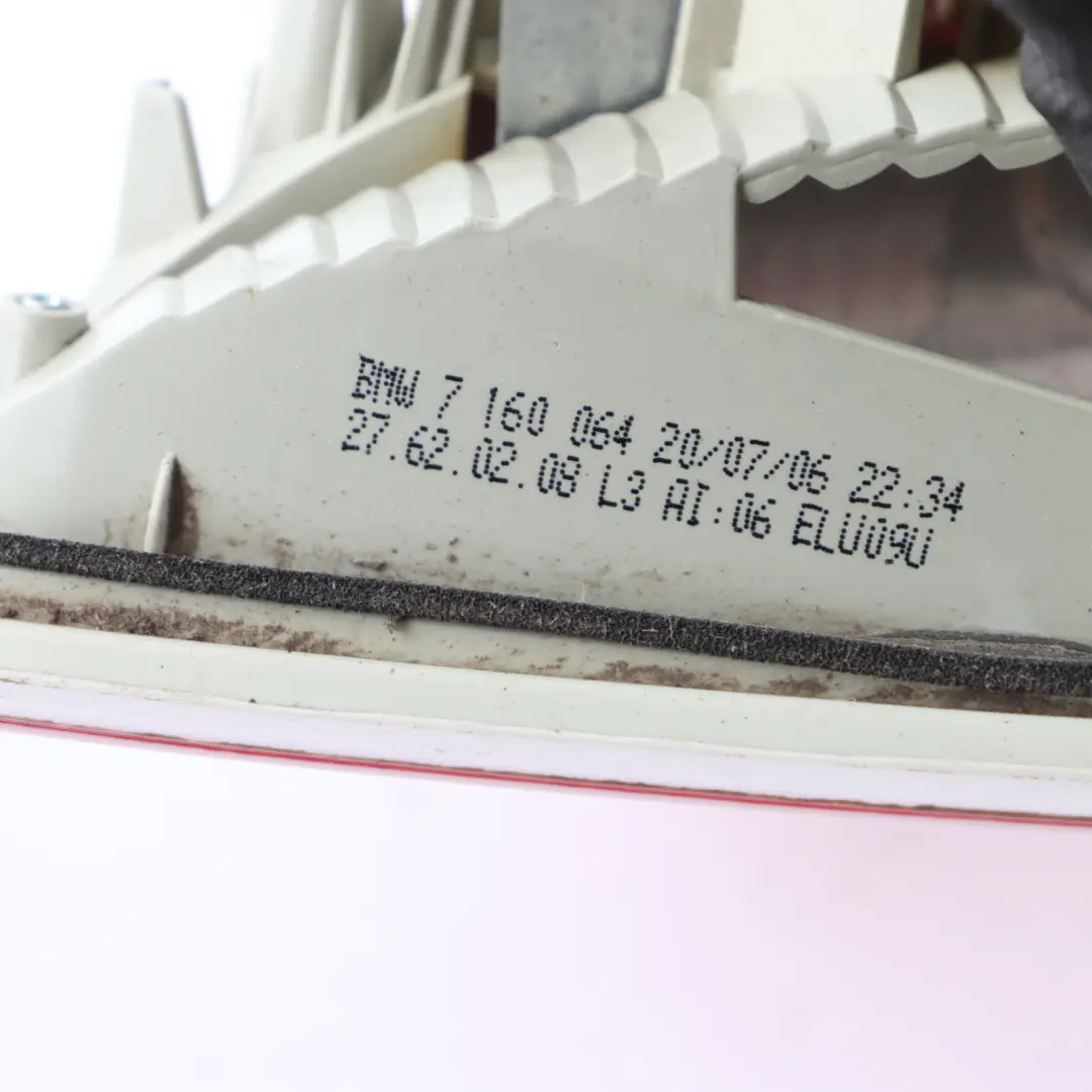 Heckleuchte Rücklicht Heckklappe Hinten Rechts für BMW E91 Touring mit Teilenummer 7160064 BMW E91 Touring Heckleuchte Rücklicht Heckklappe Hinten Rechts - SKU 7160064 - Teilenummer 7160064