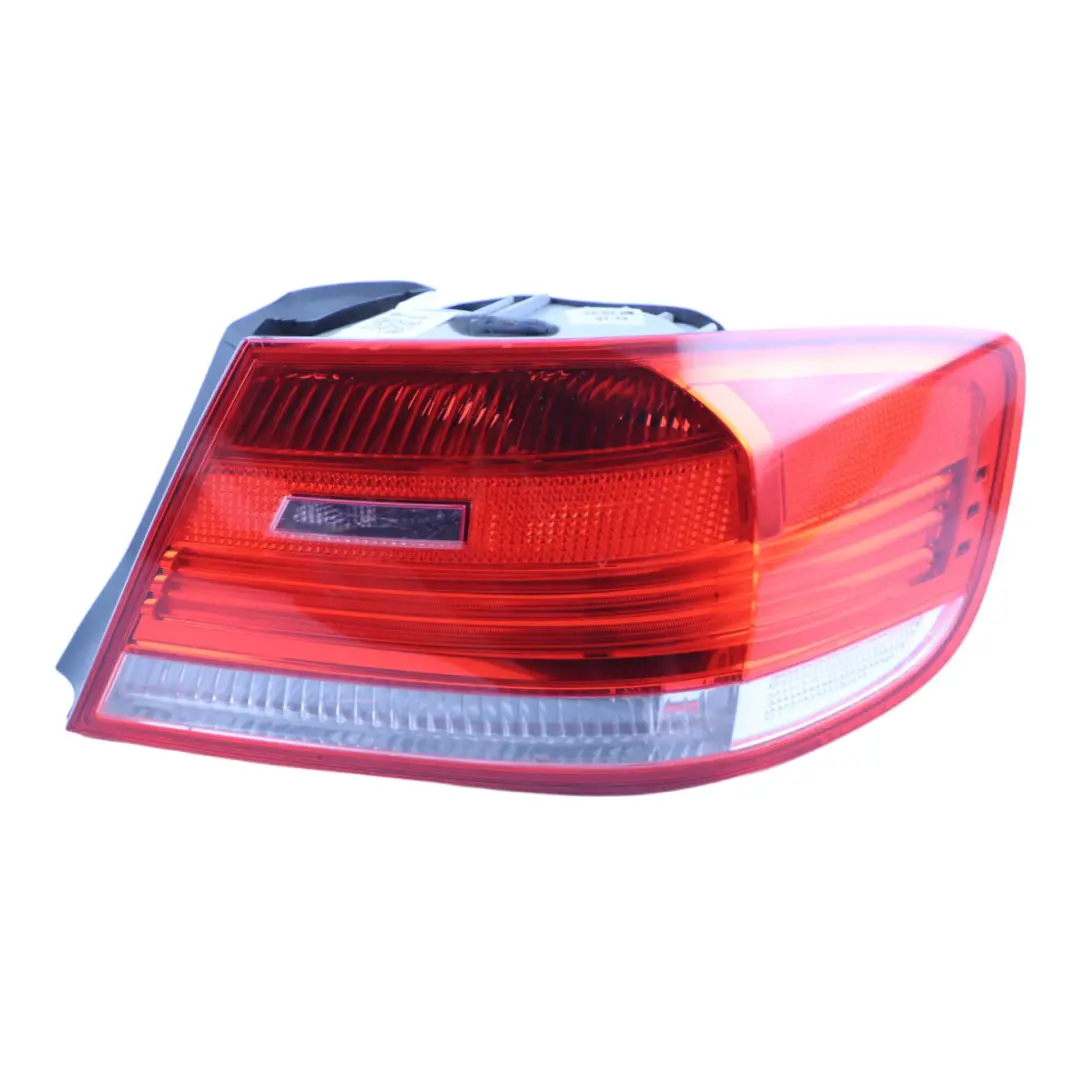 Feu Arrière BMW E92 Coupé Lumière Dans Panneau Latéral Droit pour à propos du numéro de pièce 7174404 Feu Arrière BMW E92 Coupé Lumière Dans Panneau Latéral Droit - SKU 7174404-4 - Numéro de pièce 7174404