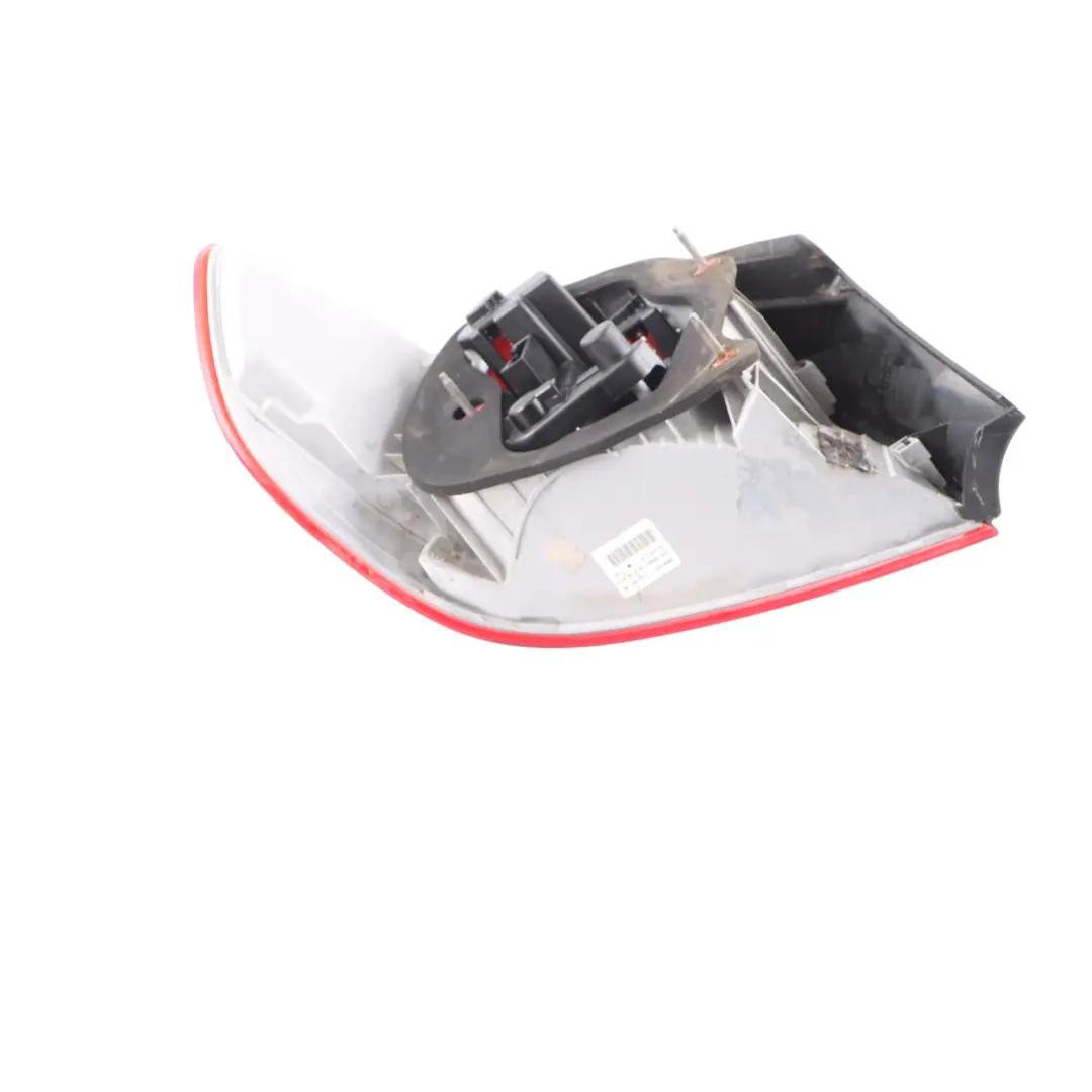 Luz Trasera BMW E92 Coupe Luz En El Panel Lateral Derecho para con número de pieza 7174404 Luz Trasera BMW E92 Coupe Luz En El Panel Lateral Derecho - SKU 7174404-4 - Número de pieza 7174404