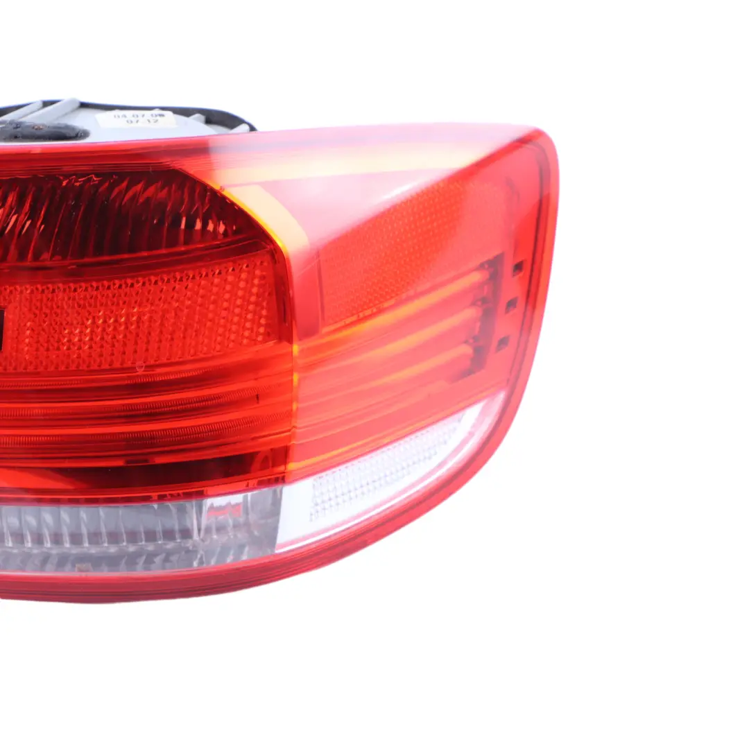 Lamp BMW E92 Coupe Light In Side Panel Right O/S to Rear with Part number 7174404 Rear Lamp BMW E92 Coupe Light In Side Panel Right O/S - SKU 7174404-4 - Part number 7174404