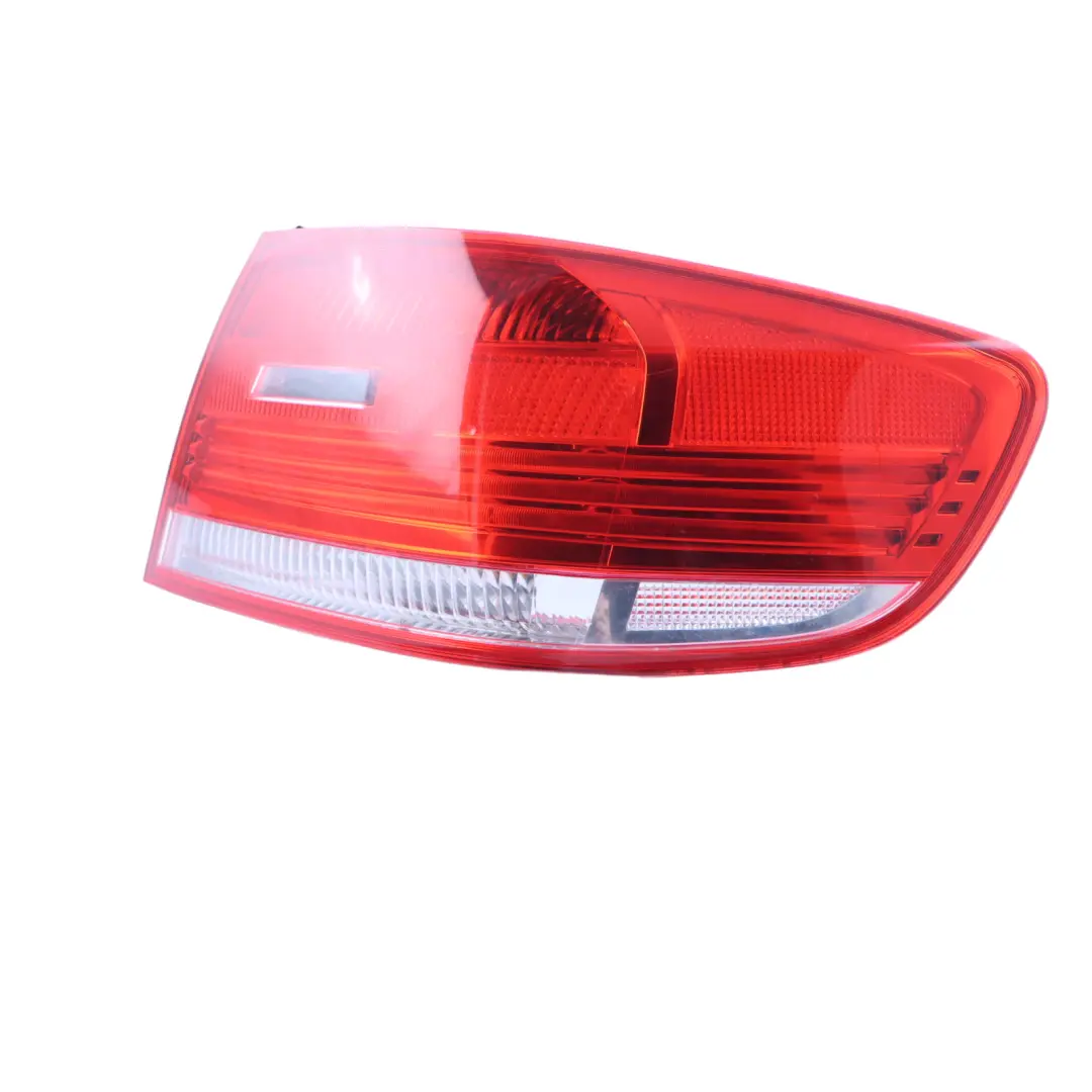  Feu Arrière BMW E92 Coupé Lumière Dans Panneau Latéral Droit - SKU 7174404-4 - Numéro de pièce 7174404