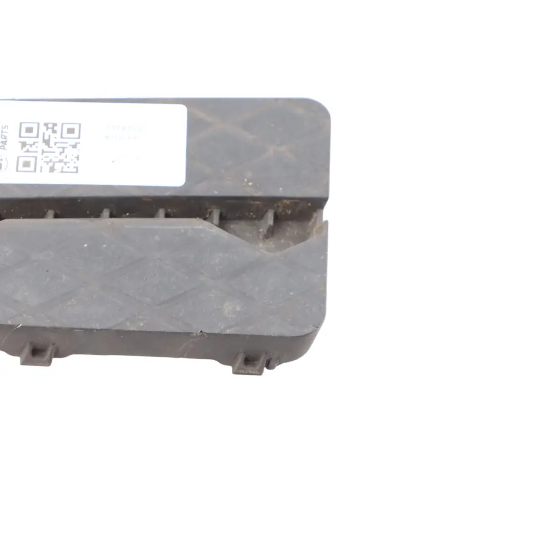 BMW E60 E61 LCI Osłona Kanału Powietrza Hamulca Przednia Prawa - SKU 7178100 - Numer Części 7178100