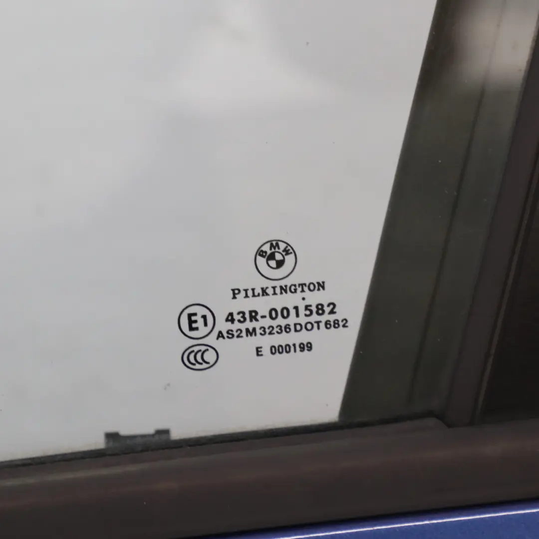 Tür Vorne Links Le Mans Blau Metallic - 381 für BMW E87 mit Teilenummer 7191011 BMW E87 Tür Vorne Links Le Mans Blau Metallic - 381 - SKU 7191011-LMB1 - Teilenummer 7191011