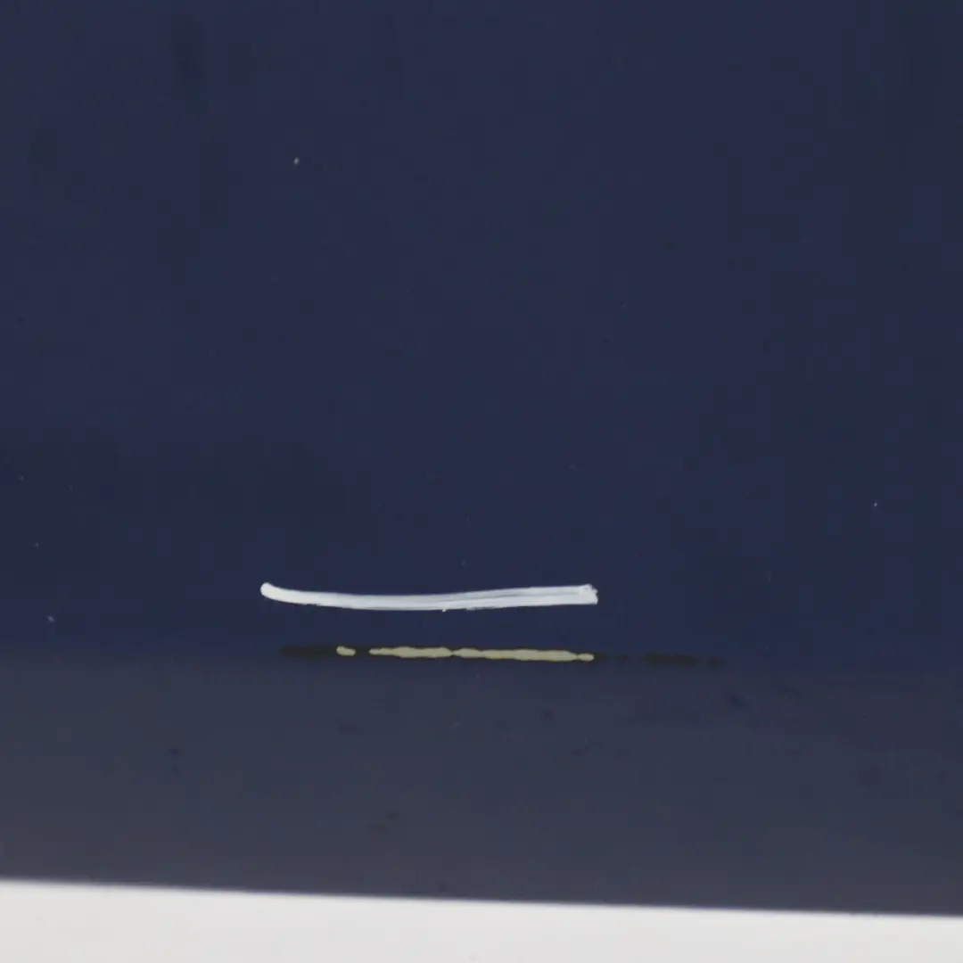 Puerta Delantera Izquierda Le Mans Azul Blau Metalizado - 381 para BMW E87 con número de pieza 7191011 BMW E87 Puerta Delantera Izquierda Le Mans Azul Blau Metalizado - 381 - SKU 7191011-LMB1 - Número de pieza 7191011