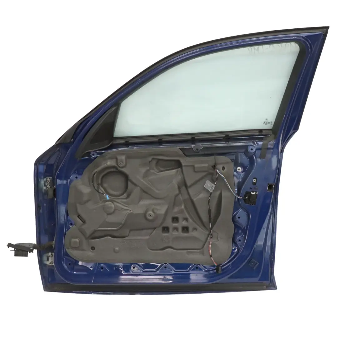 Tür vorne rechts Le Mans Blau Metallic - 381 für BMW E87 mit Teilenummer 41517191012 BMW E87 Tür vorne rechts Le Mans Blau Metallic - 381 - SKU 7191012-LMB - Teilenummer 41517191012