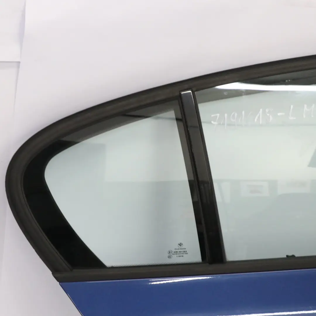 Drzwi Prawy Tył Tylne Le Mans Blau Niebieski Metalik - 381 do BMW E87 o numerze 7191018 BMW E87 Drzwi Prawy Tył Tylne Le Mans Blau Niebieski Metalik - 381 - SKU 7191018-LMB - Numer Części 7191018
