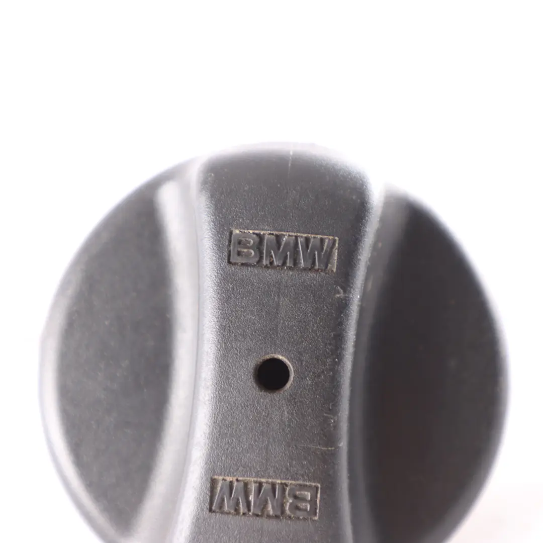Kraftstofftankklappe Fill In Tankdeckel für BMW Z4 E85 mit Teilenummer 7193384 BMW Z4 E85 Kraftstofftankklappe Fill In Tankdeckel - SKU 7193384 - Teilenummer 7193384