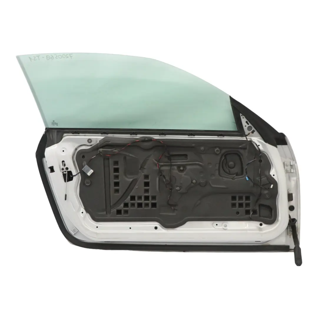 Porta anteriore sinistra Titansilber Titan Silver - 354 per BMW E92 E93 con numero di parte 7200569 BMW E92 E93 Porta anteriore sinistra Titansilber Titan Silver - 354 - SKU 7200569-TS1 - Numero di parte 7200569