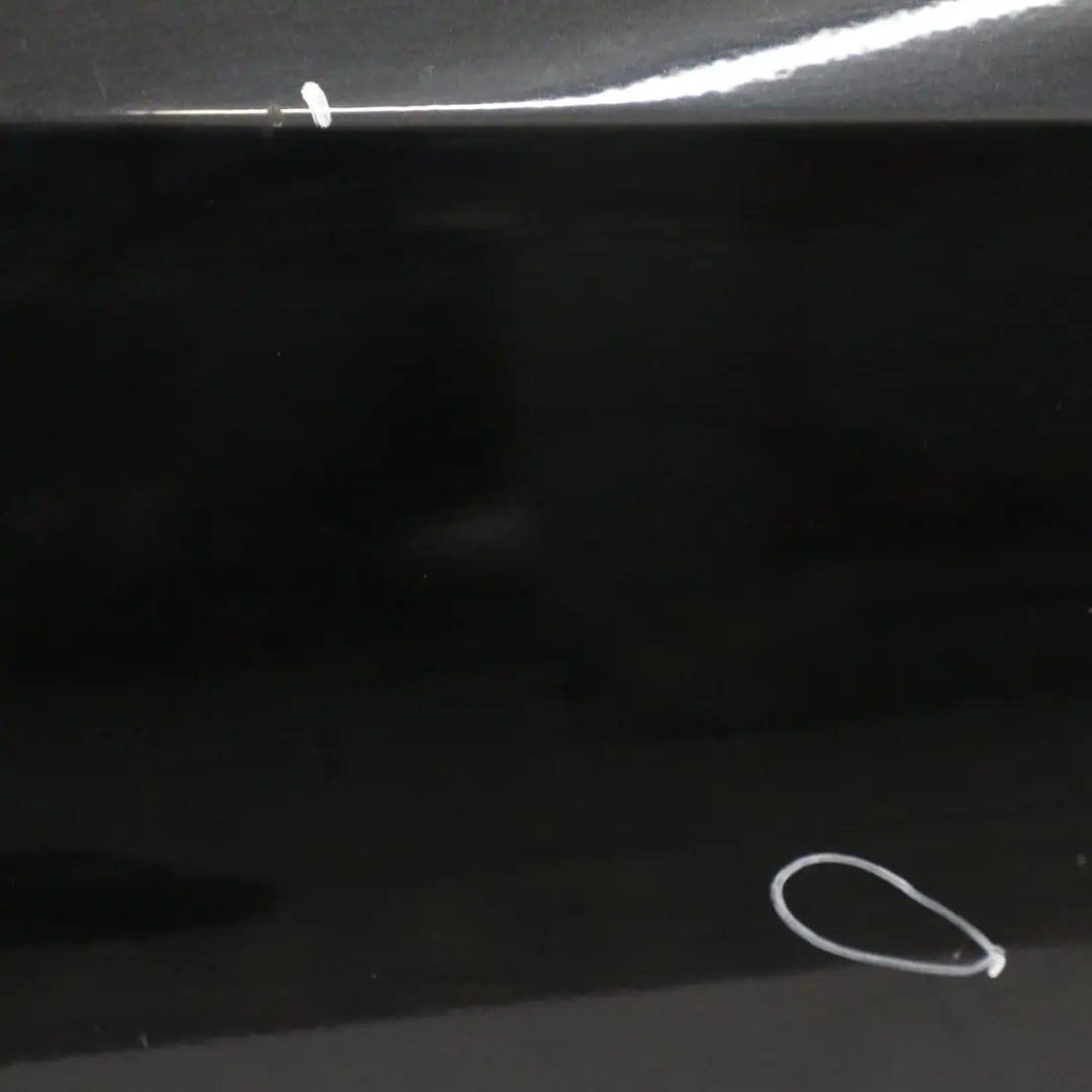 Porta anteriore sinistra Roadster Black Sapphire Metallic - 475 per BMW Z4 E85 con numero di parte 7201637 BMW Z4 E85 Porta anteriore sinistra Roadster Black Sapphire Metallic - 475 - SKU 7201637-BS - Numero di parte 7201637