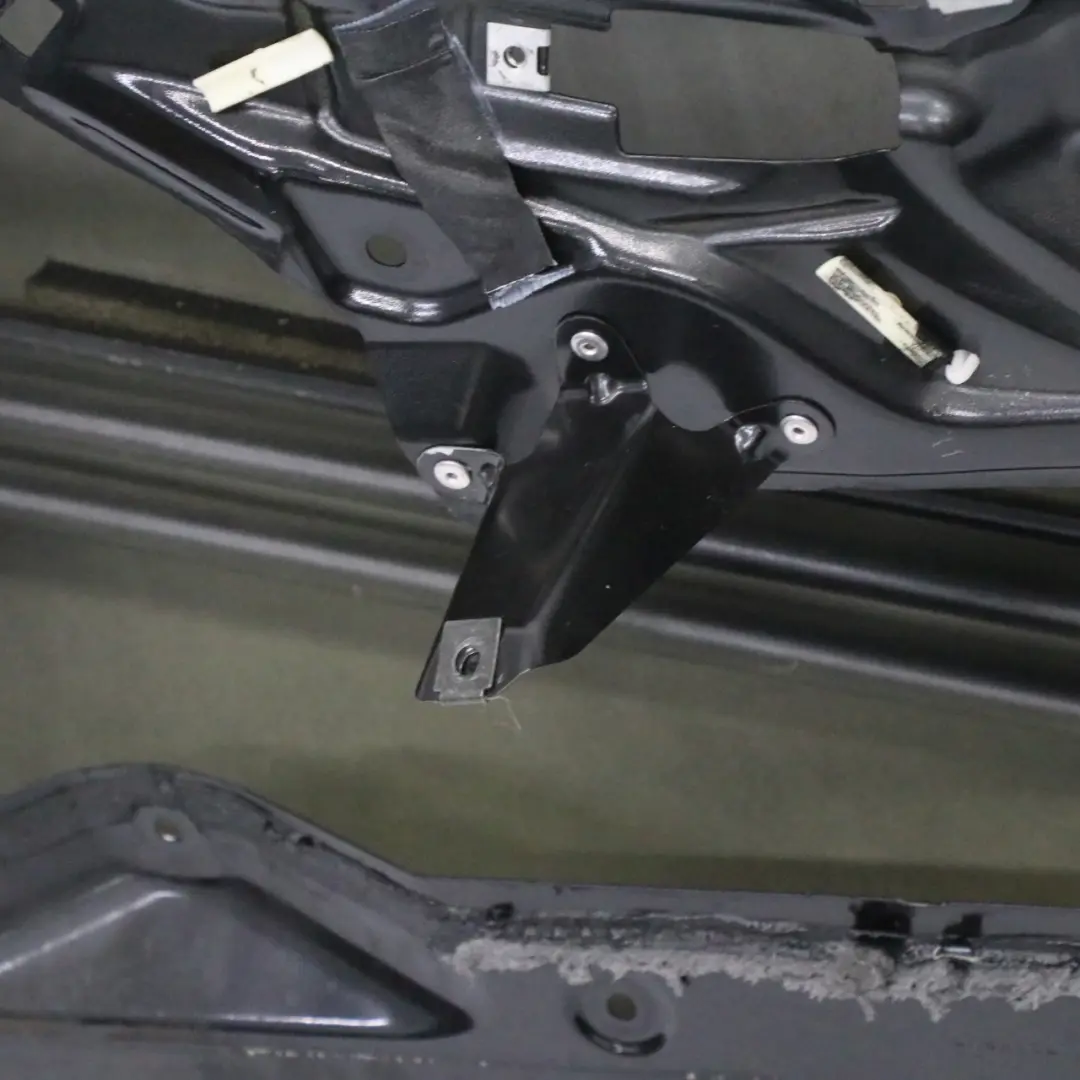 BMW Z4 E85 Convertible Front Right Door O/S Black Sapphire Metallic - 475 - SKU 7201638-BS - Part number 7201638