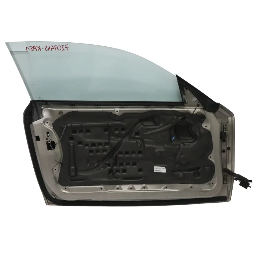 Puerta Delantera Izquierda E88 Kaschmirsilber Cashmere Silver - A72 para BMW E81 E82 con número de pieza 7207445 BMW E81 E82 Puerta Delantera Izquierda E88 Kaschmirsilber Cashmere Silver - A72 - SKU 7207445-KAS1 - Número de pieza 7207445