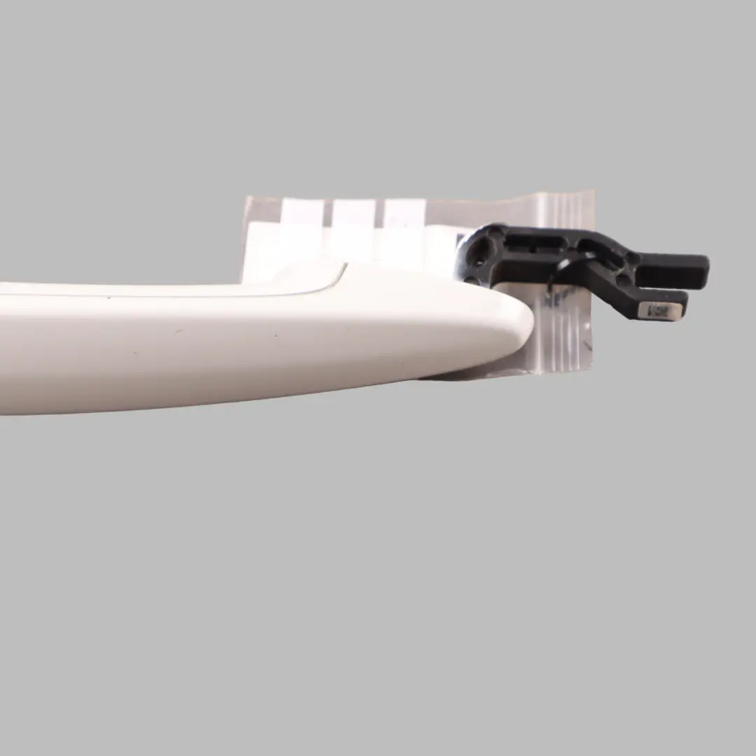Door Handle BMW F20 F82 Grab Rear Left N/S Outside Bracket Trim Alpine White 300 to with Part number 7207561 Door Handle BMW F20 F82 Grab Rear Left N/S Outside Bracket Trim Alpine White 300 - SKU 7207561-AW - Part number 7207561