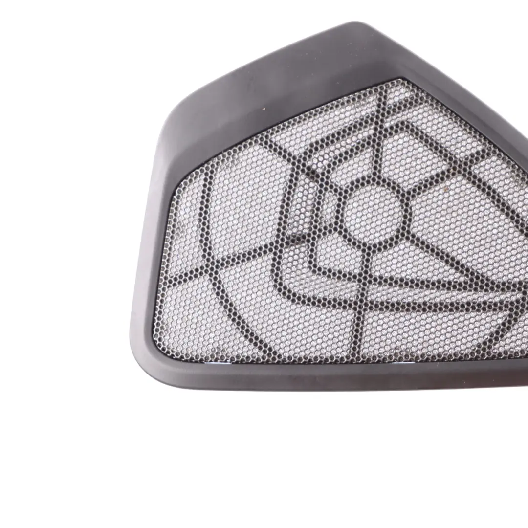 Cache haut parleur avant droit pour BMW F20 F21 F22 F23 à propos du numéro de pièce 7240410 BMW F20 F21 F22 F23 Cache haut parleur avant droit - SKU 7240410 - Numéro de pièce 7240410