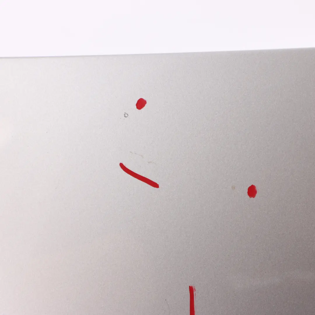 Stop Lamp Third Brake Light Cover Titan Silver Metallic 354 to BMW Z4 E89 Roadster with Part number 7252843 BMW Z4 E89 Roadster Stop Lamp Third Brake Light Cover Titan Silver Metallic 354 - SKU 7252843-TS - Part number 7252843