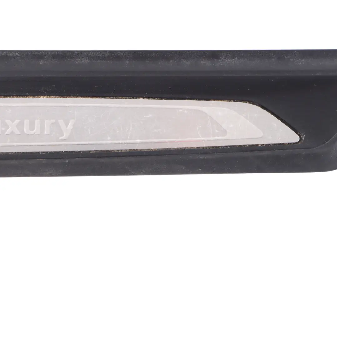 Tapa Entrada Embellecedor Derecho Peldaño Placa Lujo para BMW F30 F31 con número de pieza 7260929 BMW F30 F31 Tapa Entrada Embellecedor Derecho Peldaño Placa Lujo - SKU 7260929-2 - Número de pieza 7260929