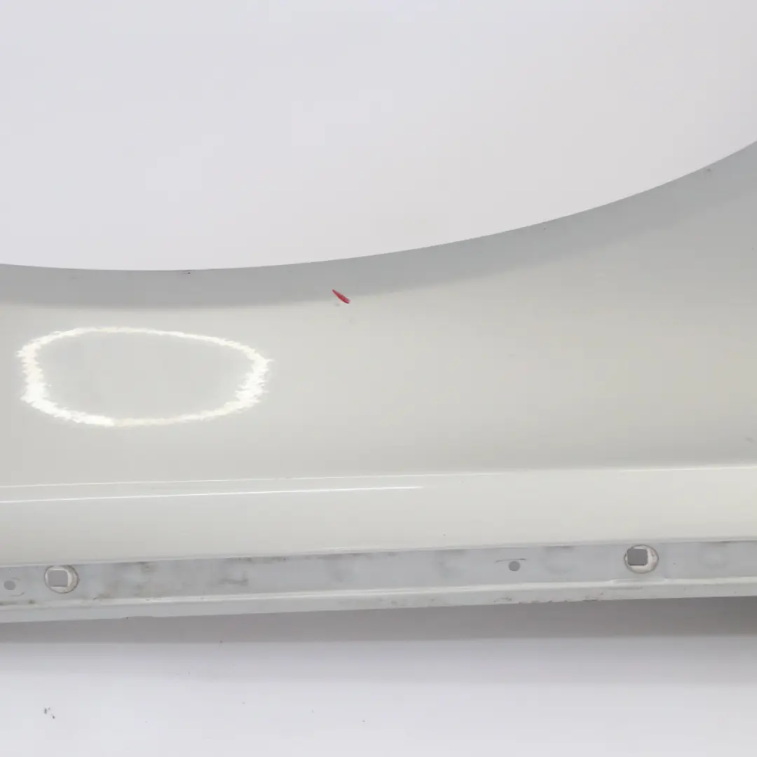 Parafango anteriore destro Titansilber Argento Metallizzato - 354 per BMW F01 con numero di parte 7261462 BMW F01 Parafango anteriore destro Titansilber Argento Metallizzato - 354 - SKU 7261462-TS1 - Numero di parte 7261462