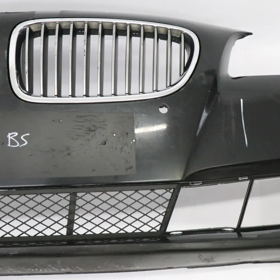 Front Bumper Trim Panel Black Sapphire Metallic - 475 to BMW F10 with Part number 7285961 BMW F10 Front Bumper Trim Panel Black Sapphire Metallic - 475 - SKU 7285961-BS - Part number 7285961