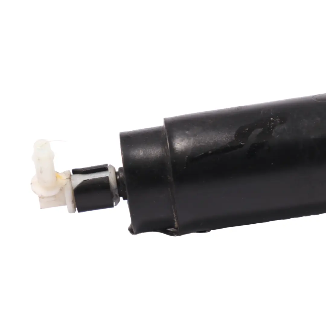 Sprühdüse BMW X5 F15 Scheinwerferwaschanlage Rechts Glacier Silber - A83 für mit Teilenummer 7292658 Sprühdüse BMW X5 F15 Scheinwerferwaschanlage Rechts Glacier Silber - A83 - SKU 7292658-GSB - Teilenummer 7292658