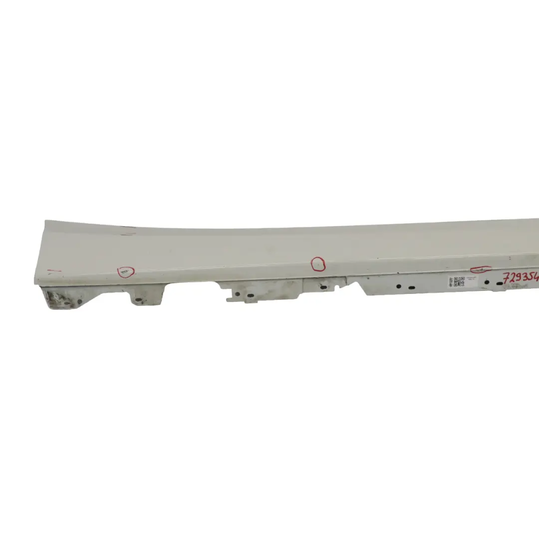 BMW F21 Nakładka Próg Prawy Alpinweiss 3 Biały - 300 - SKU 7293544-AW1 - Numer Części 7293544