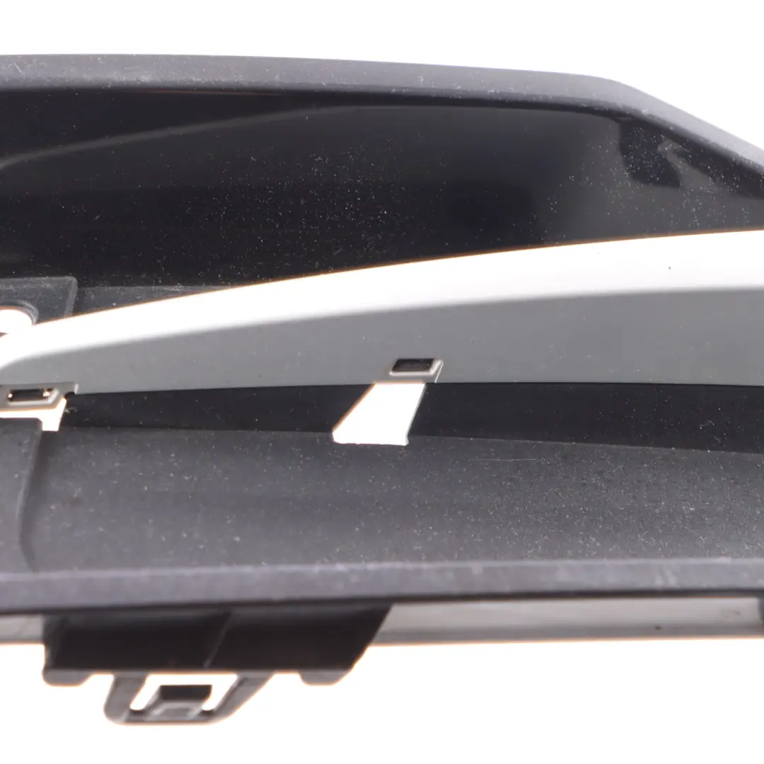 Front Bumper Closed Grid Grille Right O/S Sport Line to BMW F30 F31 with Part number 7300738 BMW F30 F31 Front Bumper Closed Grid Grille Right O/S Sport Line - SKU 7300738 - Part number 7300738