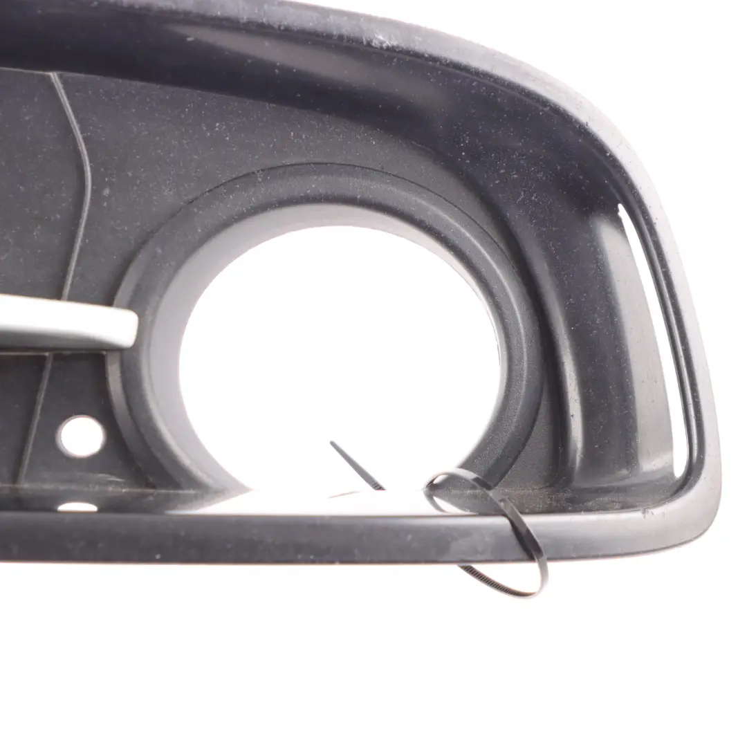 Front Bumper Closed Grid Grille Right O/S Sport Line to BMW F30 F31 with Part number 7300738 BMW F30 F31 Front Bumper Closed Grid Grille Right O/S Sport Line - SKU 7300738 - Part number 7300738