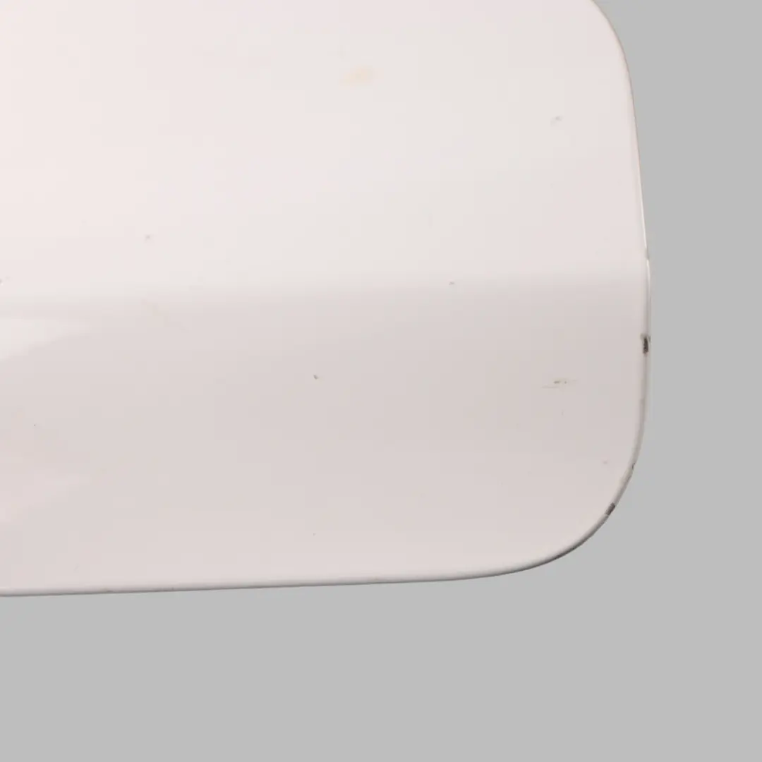 BMW F31 Couvercle réservoir carburant Couvercle trappe remplissage blanc - SKU 7300931-AW - Numéro de pièce 7300931