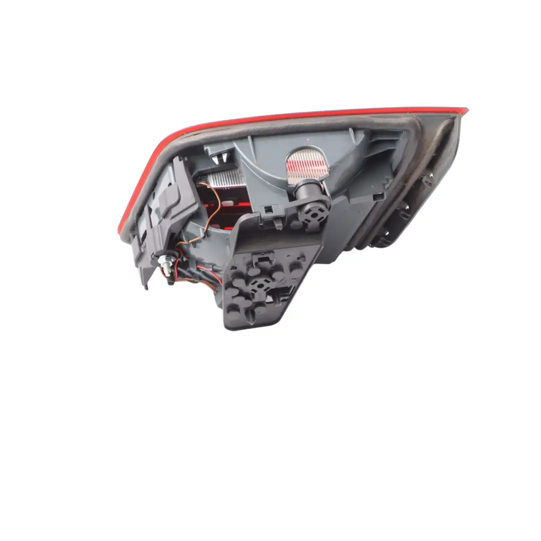 BMW F10 Rear Light In Trunk Lid Left N/S Lamp Plug Socket Wiring 8377240 - SKU 7306163-2 - Part number 7306163