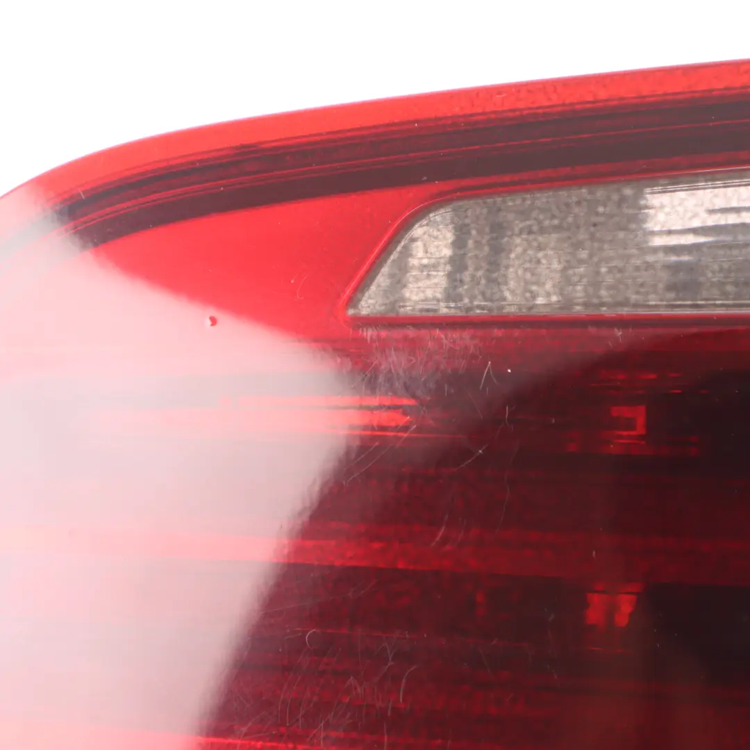 Light In Trunk Lid Right O/S Plug Socket Wiring 8377240 to BMW F10 LCI Rear with Part number 7306164 BMW F10 LCI Rear Light In Trunk Lid Right O/S Plug Socket Wiring 8377240 - SKU 7306164-2 - Part number 7306164