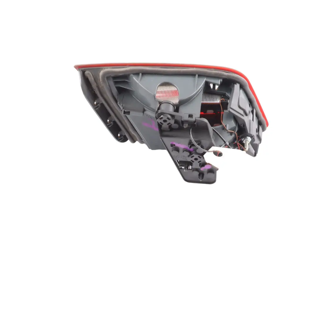 BMW F10 LCI Rear Light In Trunk Lid Right O/S Plug Socket Wiring 8377240 - SKU 7306164-2 - Part number 7306164
