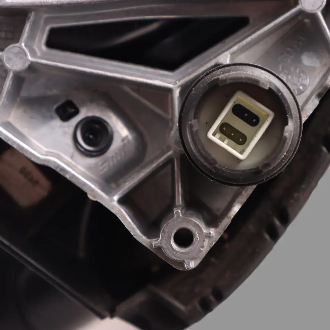 Wing Mirror Door Left N/S Memory Heated 5 Pins White to BMW X1 E84 with Part number 7307171 BMW X1 E84 Wing Mirror Door Left N/S Memory Heated 5 Pins White - SKU rhd-7307171 - Part number 7307171