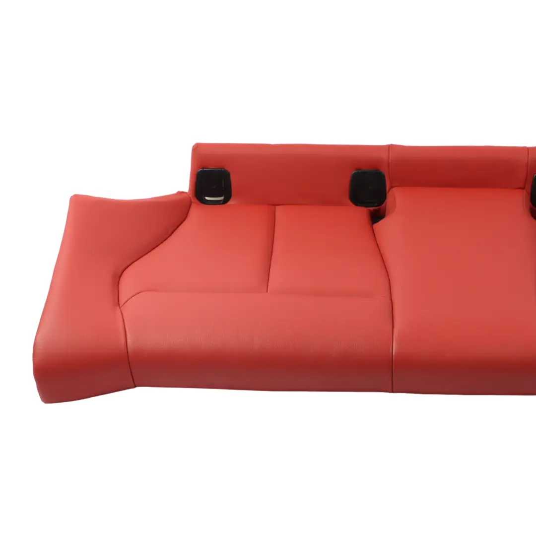 Asiento Trasero Banco Tapizado Cuero Dakota Coral Rojo para BMW F21 con número de pieza 7320067 BMW F21 Asiento Trasero Banco Tapizado Cuero Dakota Coral Rojo - SKU 7320067 - Número de pieza 7320067