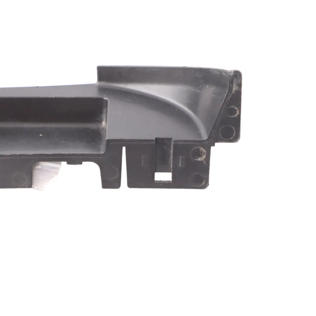 Kanał Powietrzny Lewej Kratki Grilla do BMW X5 X6 F15 F16 o numerze 7324139 BMW X5 X6 F15 F16 Kanał Powietrzny Lewej Kratki Grilla - SKU 7324139 - Numer Części 7324139