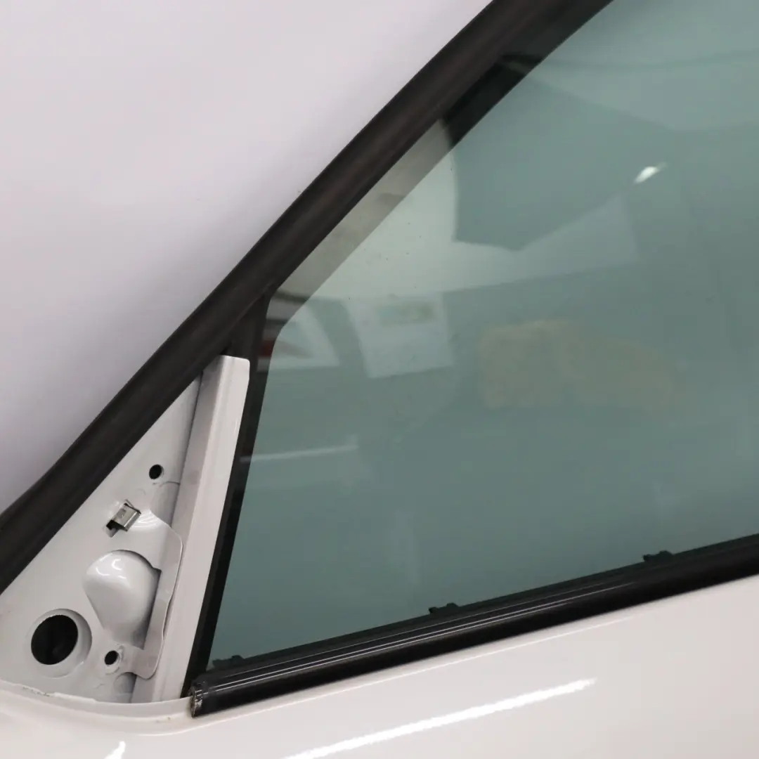 BMW X1 E84 Drzwi Lewe Przednie Mineralweiss - A96 - SKU 7339357-MW - Numer Części 41517339357