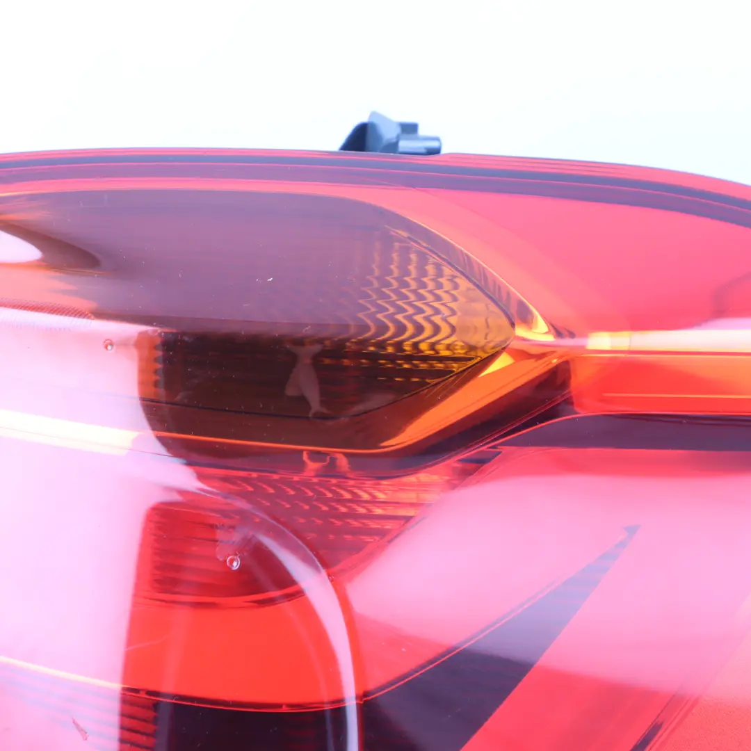 Lamp BMW F20 F21 LCI Tail Light Side Panel Right O/S Taillight to Rear with Part number 7359018 Rear Lamp BMW F20 F21 LCI Tail Light Side Panel Right O/S Taillight - SKU 7359018-5 - Part number 7359018