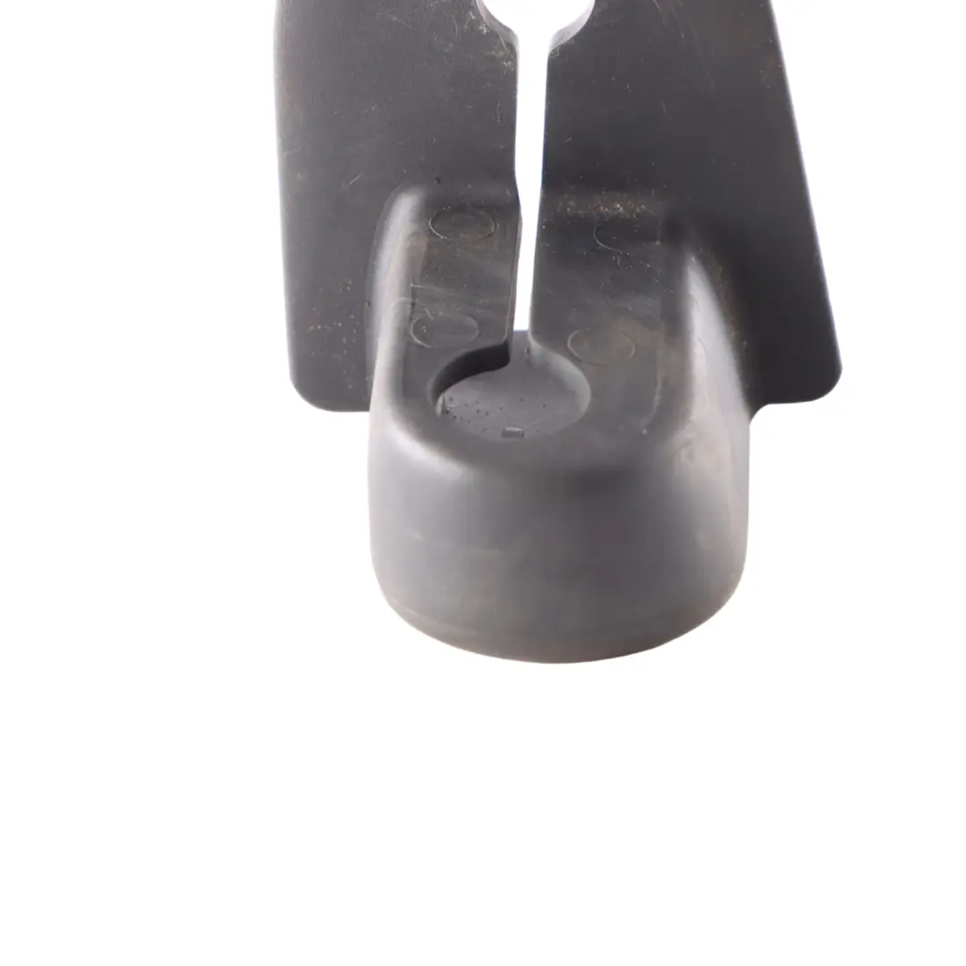 Couvercle de verrou de coffre de porte de hayon pour Mini F54 à propos du numéro de pièce 7363732 Mini F54 Couvercle de verrou de coffre de porte de hayon - SKU 7363732 - Numéro de pièce 7363732