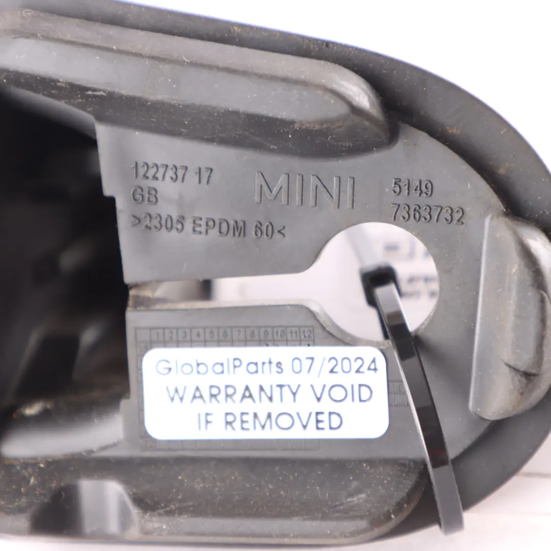 Couvercle de verrou de coffre de porte de hayon pour Mini F54 à propos du numéro de pièce 7363732 Mini F54 Couvercle de verrou de coffre de porte de hayon - SKU 7363732 - Numéro de pièce 7363732