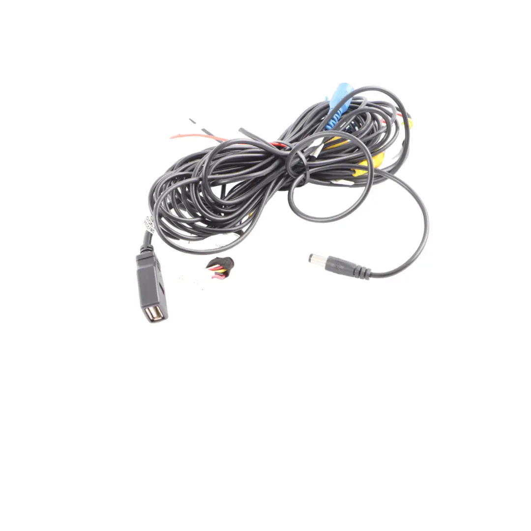 Boot Lid Tailgate Handle Trunk Lock Push Rear View Camera to BMW F22 F30 F83 M4 with Part number 7368752 BMW F22 F30 F83 M4 Boot Lid Tailgate Handle Trunk Lock Push Rear View Camera - SKU 7368752-3 - Part number 7368752