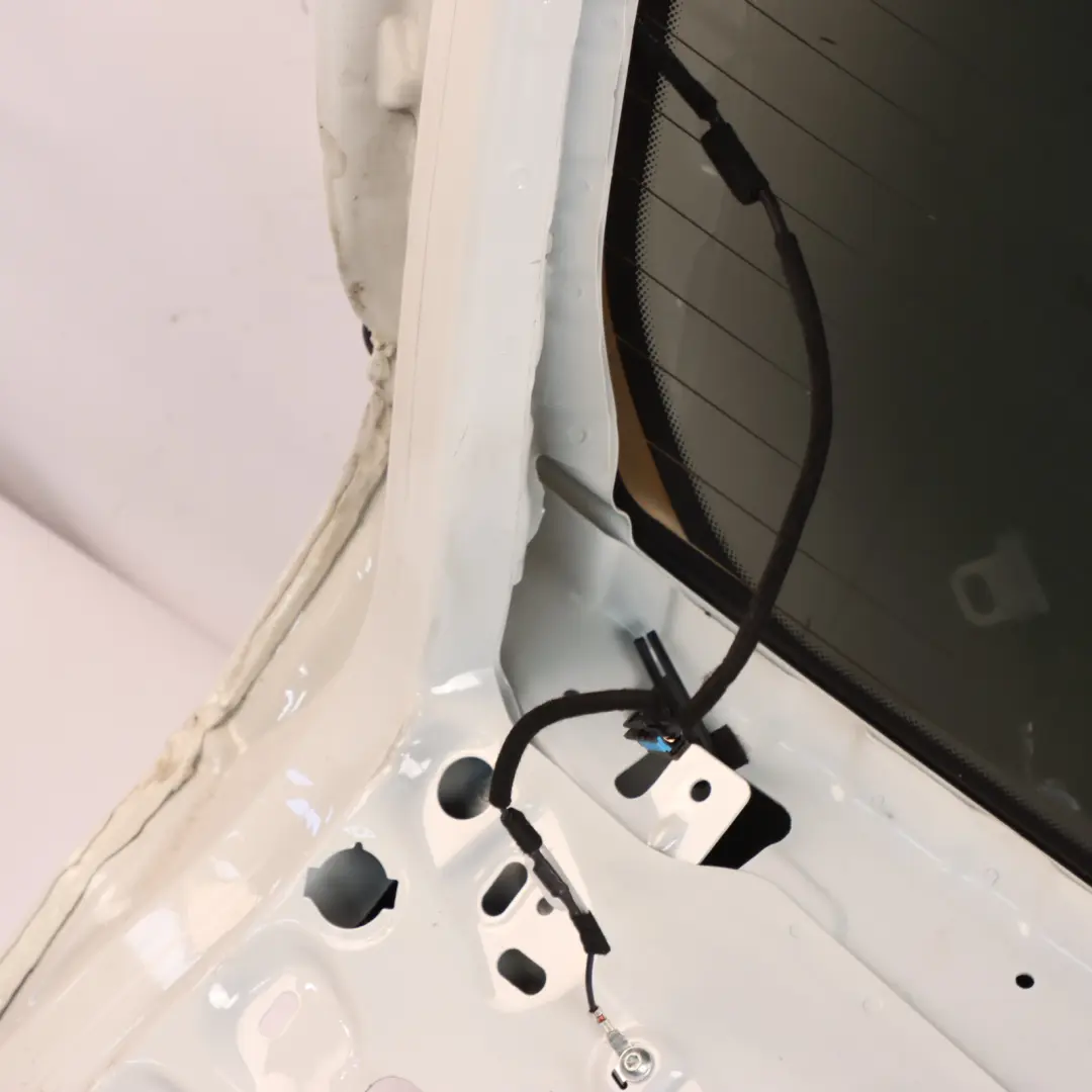 Boot Trunk Lid BMW X5 F15 Rear Tailgate Alpinweiss Alpine White 3 - 300 to with Part number 7378121 Boot Trunk Lid BMW X5 F15 Rear Tailgate Alpinweiss Alpine White 3 - 300 - SKU 7378121-AW - Part number 7378121