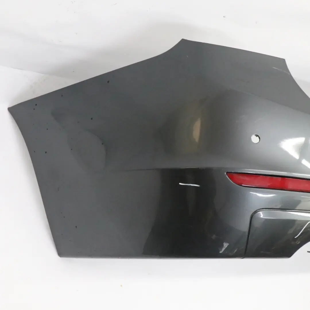 Zderzak Tylny PDC Mineralgrau Grey Metallic - B39 do BMW F30 LCI o numerze 7384601 BMW F30 LCI Zderzak Tylny PDC Mineralgrau Grey Metallic - B39 - SKU 7384601-MG1 - Numer Części 7384601