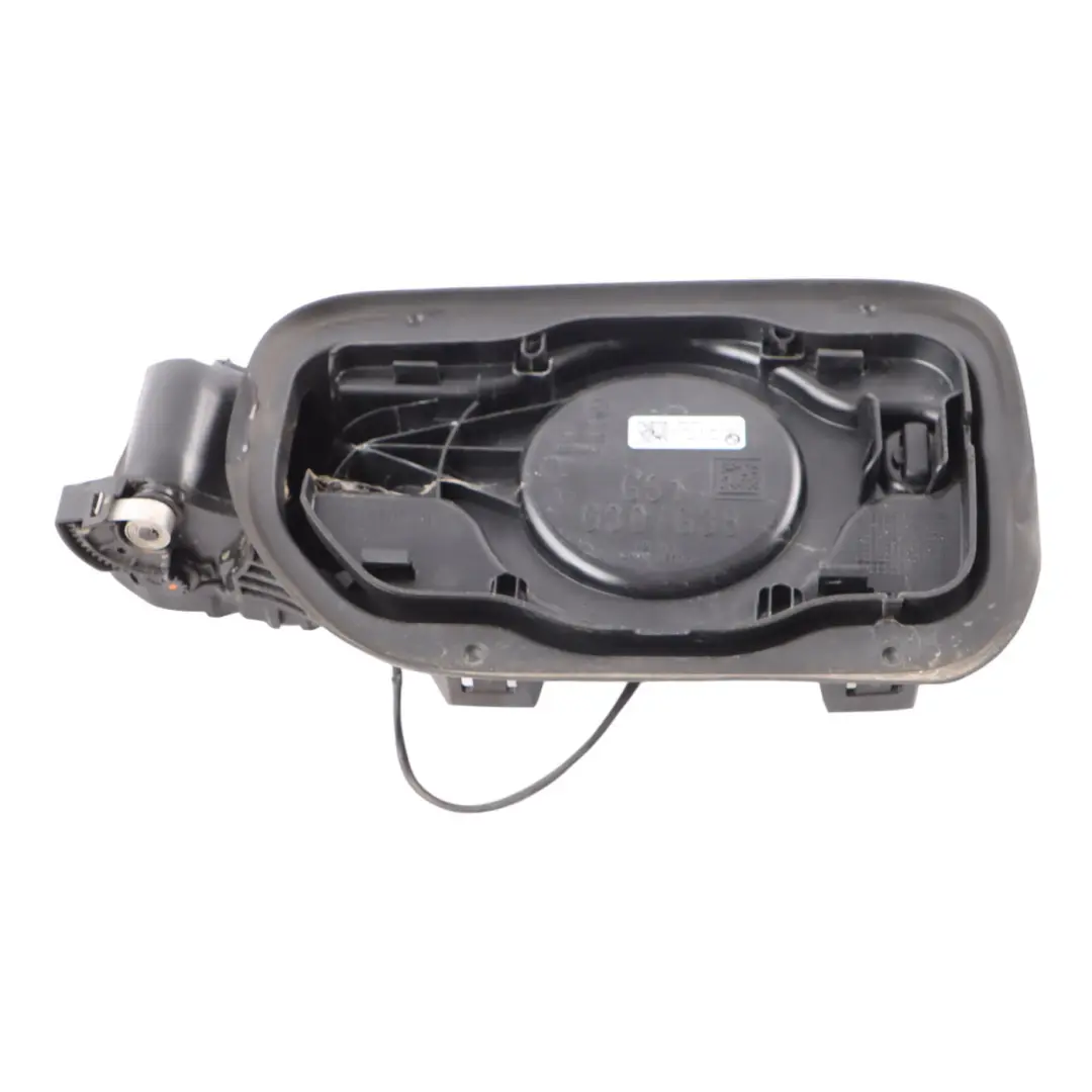 Housing Charging Socket Panel to BMW G30 Cover with Part number 7387935 BMW G30 Cover Housing Charging Socket Panel - SKU 7387935 - Part number 7387935